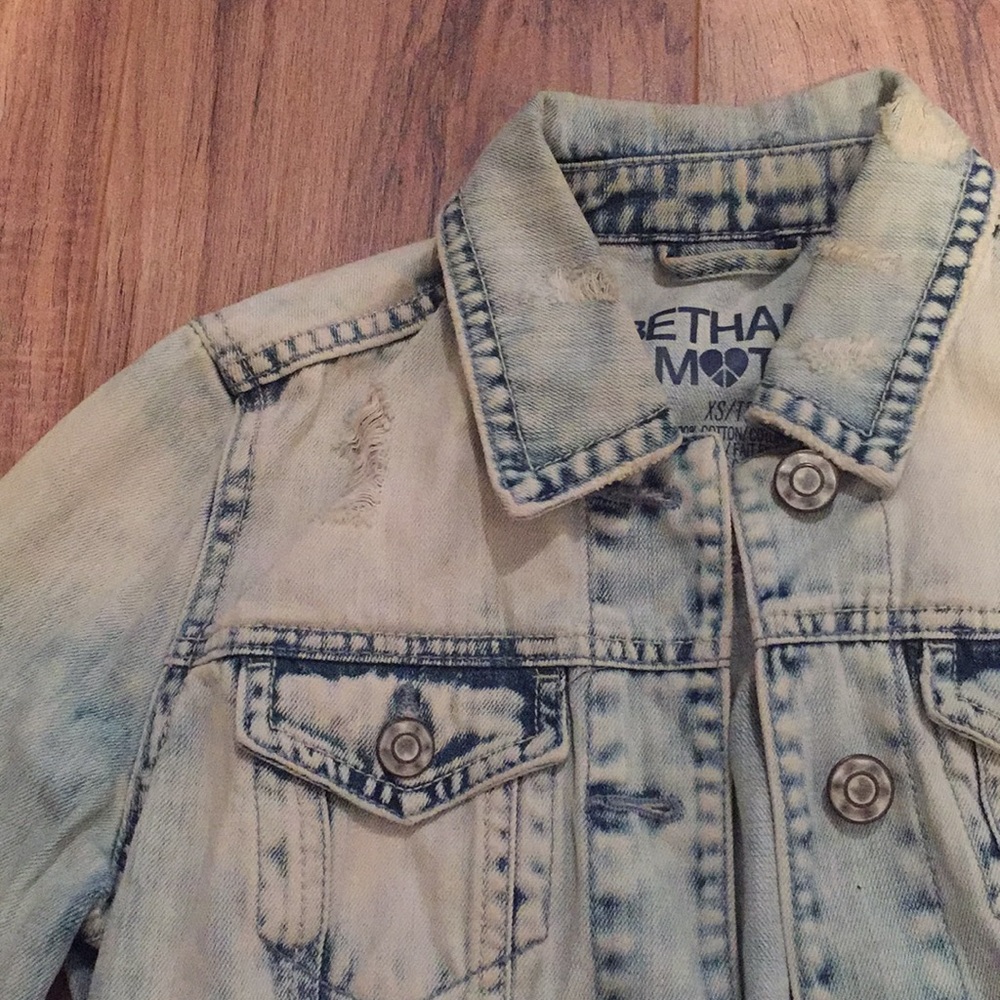 Distressed Denim Jacket - Picture 3 of 5